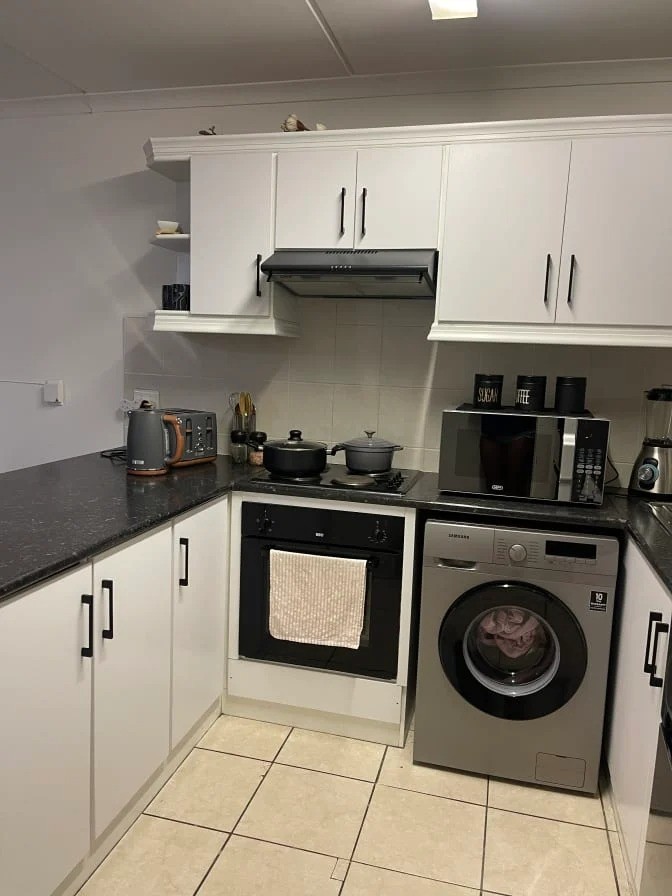 To Let 2 Bedroom Property for Rent in Vredekloof East Western Cape